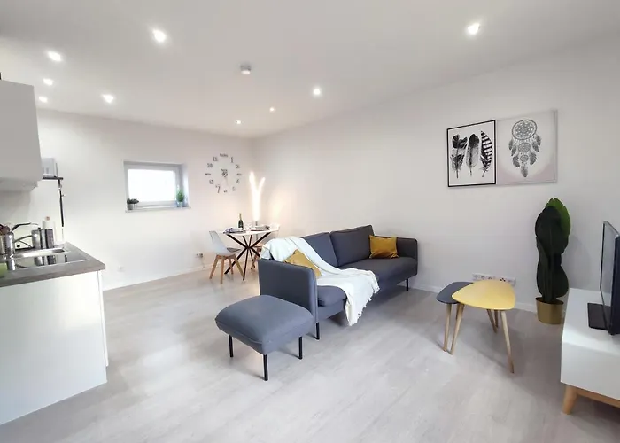 Jireh - Modern, Barrierearm, Klinikumsnah 明登